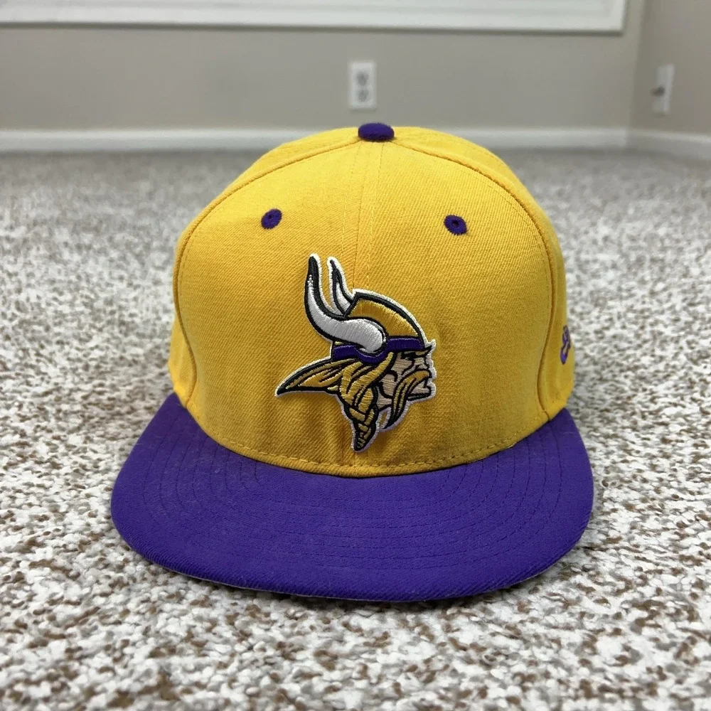 Minnesota Vikings Hat Cap Fitted Mens 7 5/8 Yellow Purple‎ NFL Football New Era
